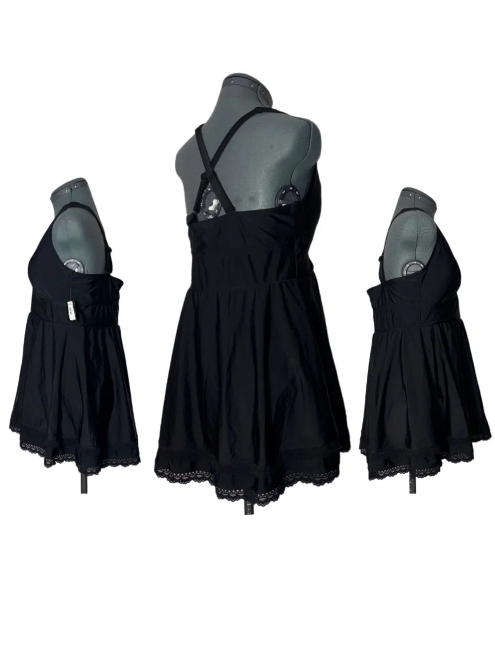 NWT TORRID Wireless Black Swim Dress with Brief woman's size 1X Deep v- neckline - Picture 3 of 16